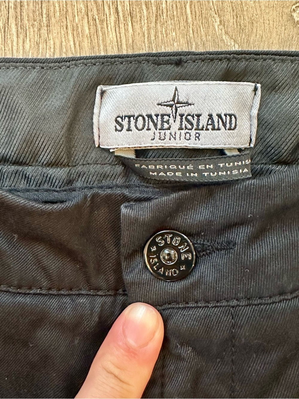 Authentic Stone Island Black Cargo Pants - Men's Size 29x29 (Junior 14) - Picture 4 of 9